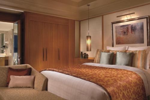 Ritz Carlton DIFC Downtown Dubai Image