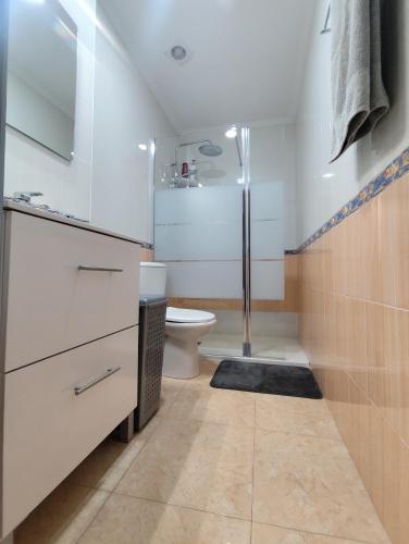 Macarena III Apartments, 300 Meter zu Playa del Cura