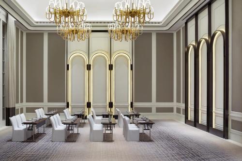 Χώρος καθιστικού στο The St. Regis Singapore