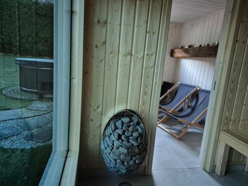 Gambar di galeri bagi Domek Viking z prywatnym ogrzewanym basenem sauną oraz balią z jacuzzi di Gródek Nad Dunajcem