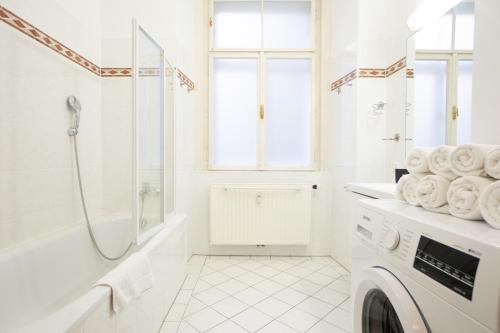 Cozy 1BR apartment near Opera - 24h self check-in