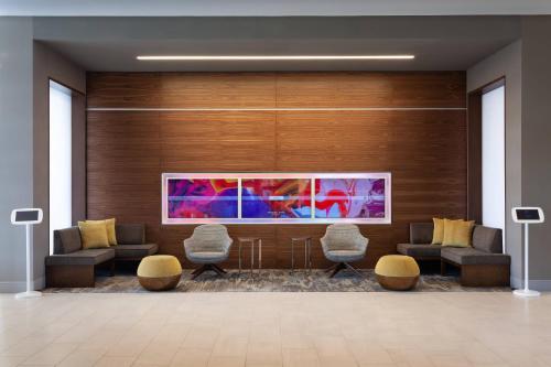 SpringHill Suites by Marriott Orlando at Millenia Image