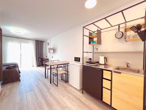 Modern And Funcional Studio Loft In Parque Cattleya, LA112