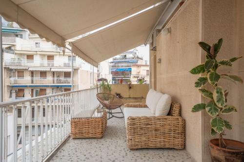 Maison Terrasse - Georgeous 3Br Apt next to Acropolis