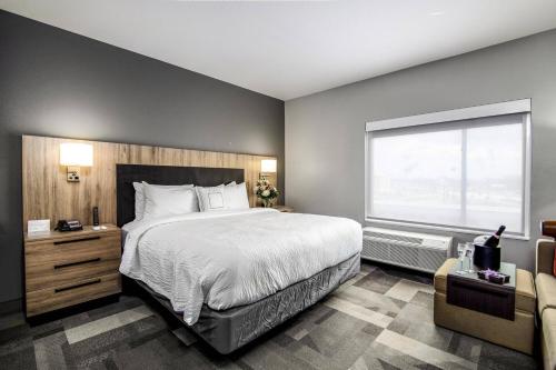 Кровать или кровати в номере TownePlace Suites by Marriott Houston Hobby Airport