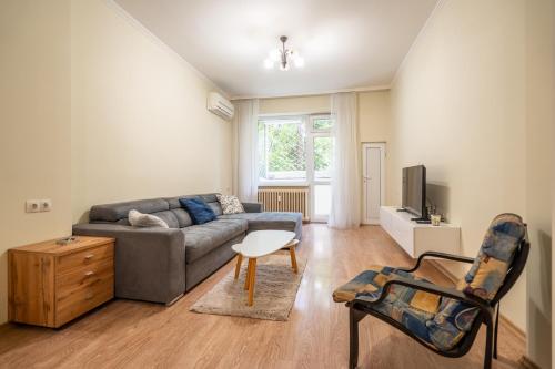 2 bedroom Urban retreat