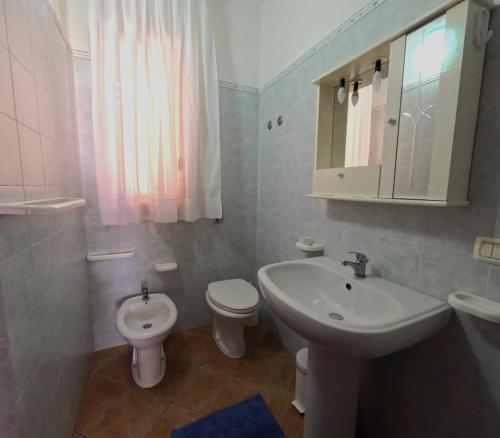 Ένα μπάνιο στο Residence Punta Sottile A 2 passi dalla spiaggia di cala francese Lampedusa