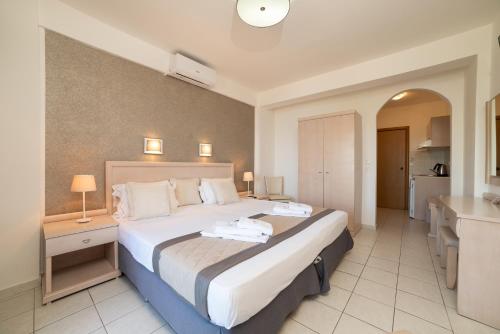 ネオス・マルマラスにあるHotel Aretiのギャラリーの写真