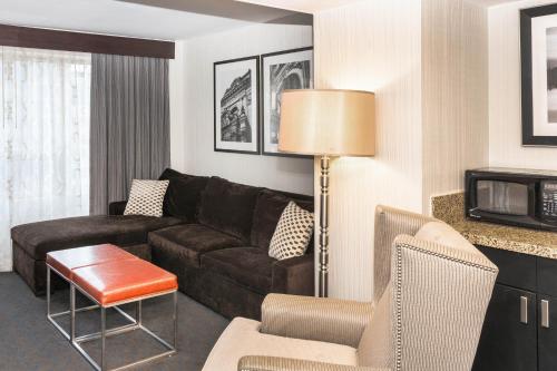 Sheraton Indianapolis City Centre Hotel Image