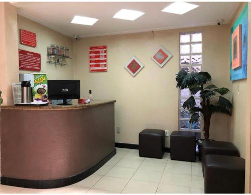 Et tv og/eller underholdning på Hotel Lunar