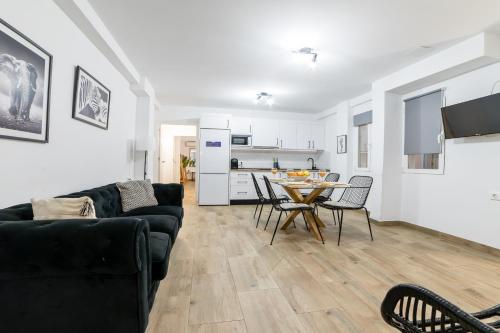 TrendyHomes Granada Centro - Ubicación y confort