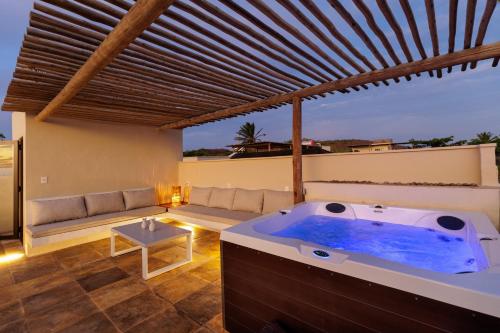 Ảnh trong thư viện ảnh của Deluxe Villa Luz Do Mar, rooftop Jacuzzi, vista mar ở Jericoacoara