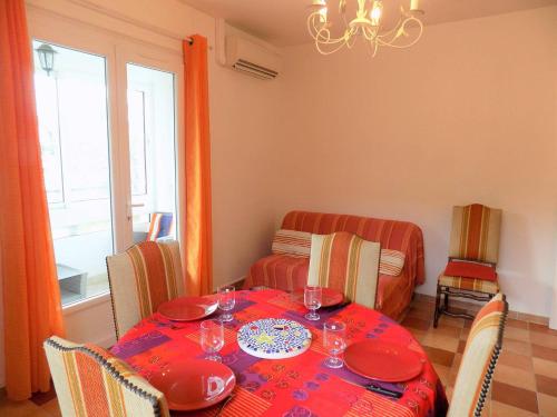Gallery image of Ronce-les-Bains - RAVISSANTE MAISON avec JARDIN - PROCHE CENTRE VILLE in Ronce-les-Bains