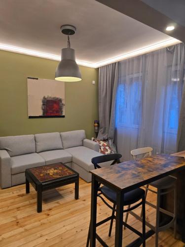 New Premium COZY apartment in the center next to NDK