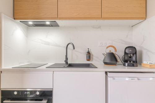 Cocon-Université-Climにあるキッチンまたは簡易キッチン