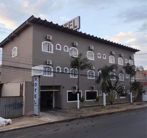 El edificio en el que está el hotel