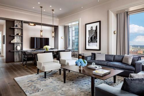 The St. Regis Toronto Image