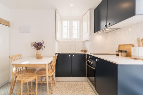 Alfama Design with Terrace by Homing