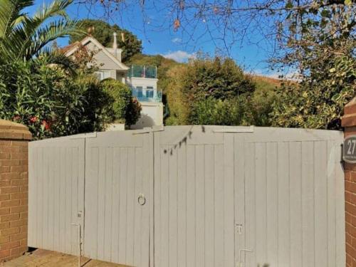 Φωτογραφία από το άλμπουμ του Brixham View House -Spectacular views over the bay and close to beach with parking σε Goodrington