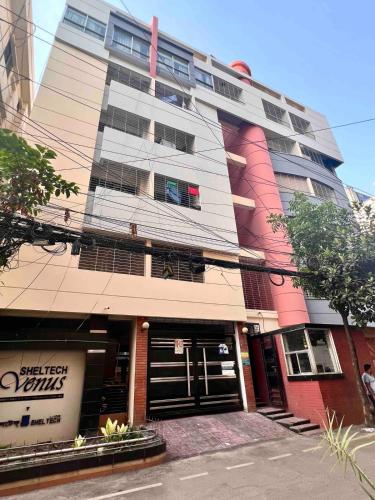 Bangunan di mana terletaknya apartmen
