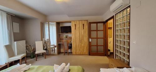 Χώρος καθιστικού στο Atryum Hotel