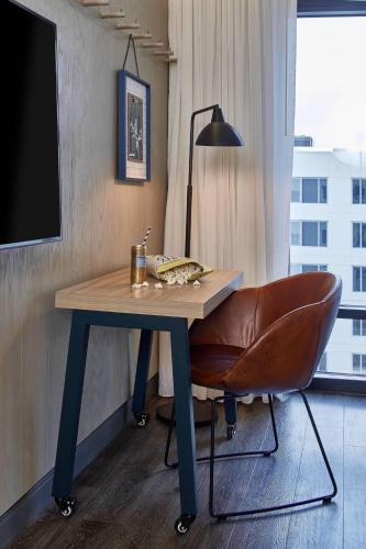 Μια τηλεόραση ή/και κέντρο ψυχαγωγίας στο Moxy Atlanta Midtown