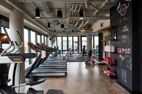 Γυμναστήριο ή/και όργανα γυμναστικής στο MOXY Denver Cherry Creek