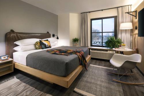 MOXY Memphis Downtown Image