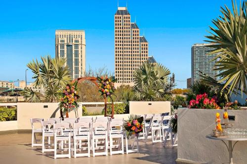 Marriott Orlando Downtown Image