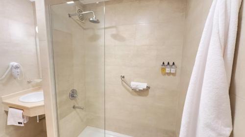 Bilik mandi di Urbe Hotel