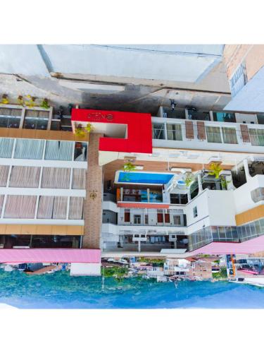 ホテルが所在する建物