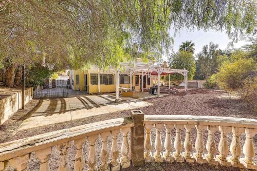 Zahrada ubytování 13 Mi to Dtwn Riverside SoCal Family Home!