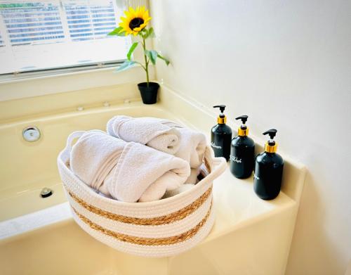 Fotografie z fotogalerie ubytování Elegant cozy Master Suite, MGM! v destinaci Montgomery