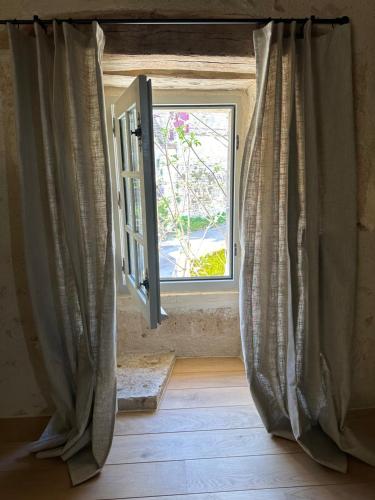 Φωτογραφία από το άλμπουμ του Châteauneuf Suites σε Chateauneuf