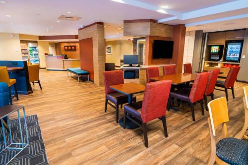 TownePlace Suites By Marriott Las Vegas Stadium District Image