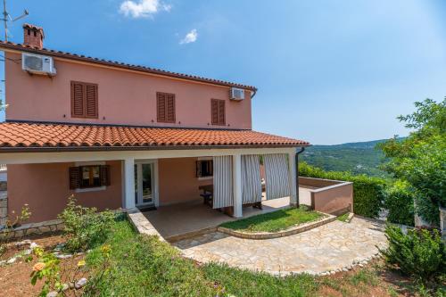 Casa Arancina
