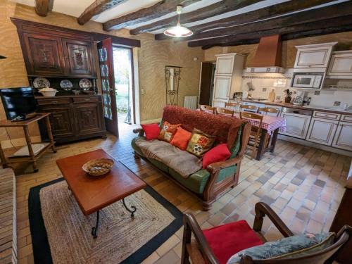 Photo de la galerie de l'établissement Maison lumineuse et calme près de Domme avec Wifi et animaux acceptés - FR-1-616-448, à Domme