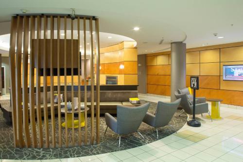 Televisyen dan/atau pusat hiburan di SpringHill Suites by Marriott Billings