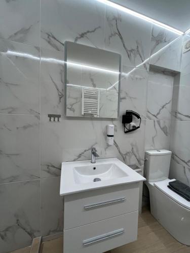 Monastiraki Suite Stadiou