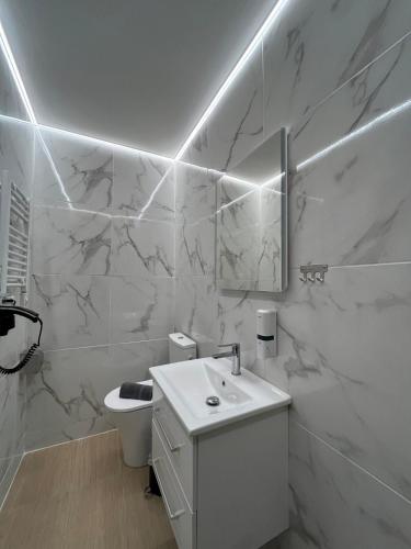 Monastiraki Suite Stadiou