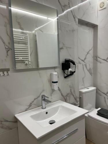 Αthinaidos Suite Stadiou
