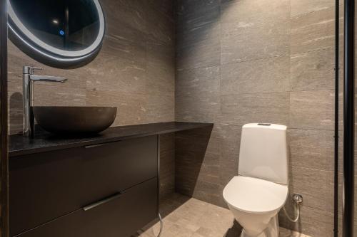 Ένα μπάνιο στο Villa Hankielämä B