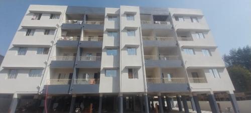 El edificio en el que está el departamento