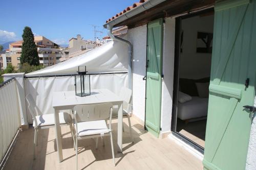 Charmant 3P avec terrasse dans la vieille ville