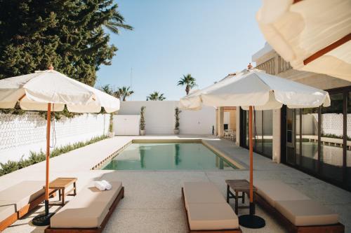 Πισίνα στο ή κοντά στο Hyperion Boutique Villa
