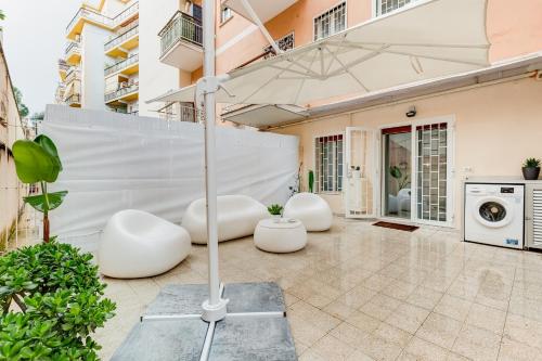 96 Degli Ubaldi Charming Suite with terrace near the Vatican and the metro
