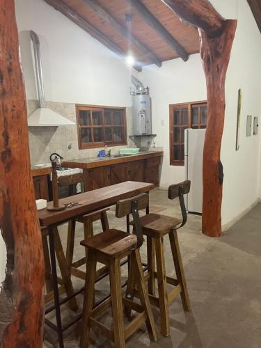 Η κουζίνα ή μικρή κουζίνα στο Casona Las Calles