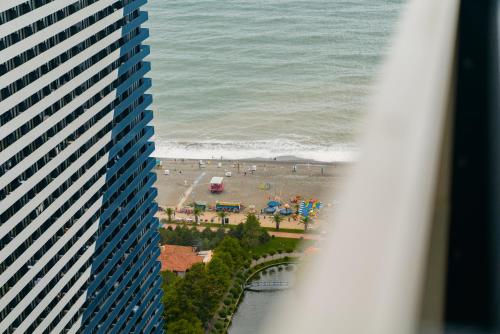 アパートメントから撮影された、または一般的な海の景色