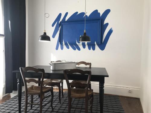 Photo de la galerie de l'établissement LE PORTE SAINT JULIEN - 3 etoiles - HyperCentre - Proche Thermes, à Vichy