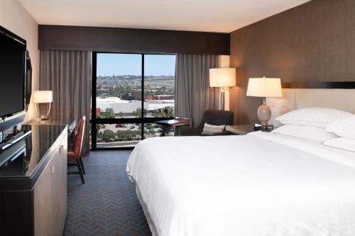Sheraton Mission Valley San Diego Hotel Image